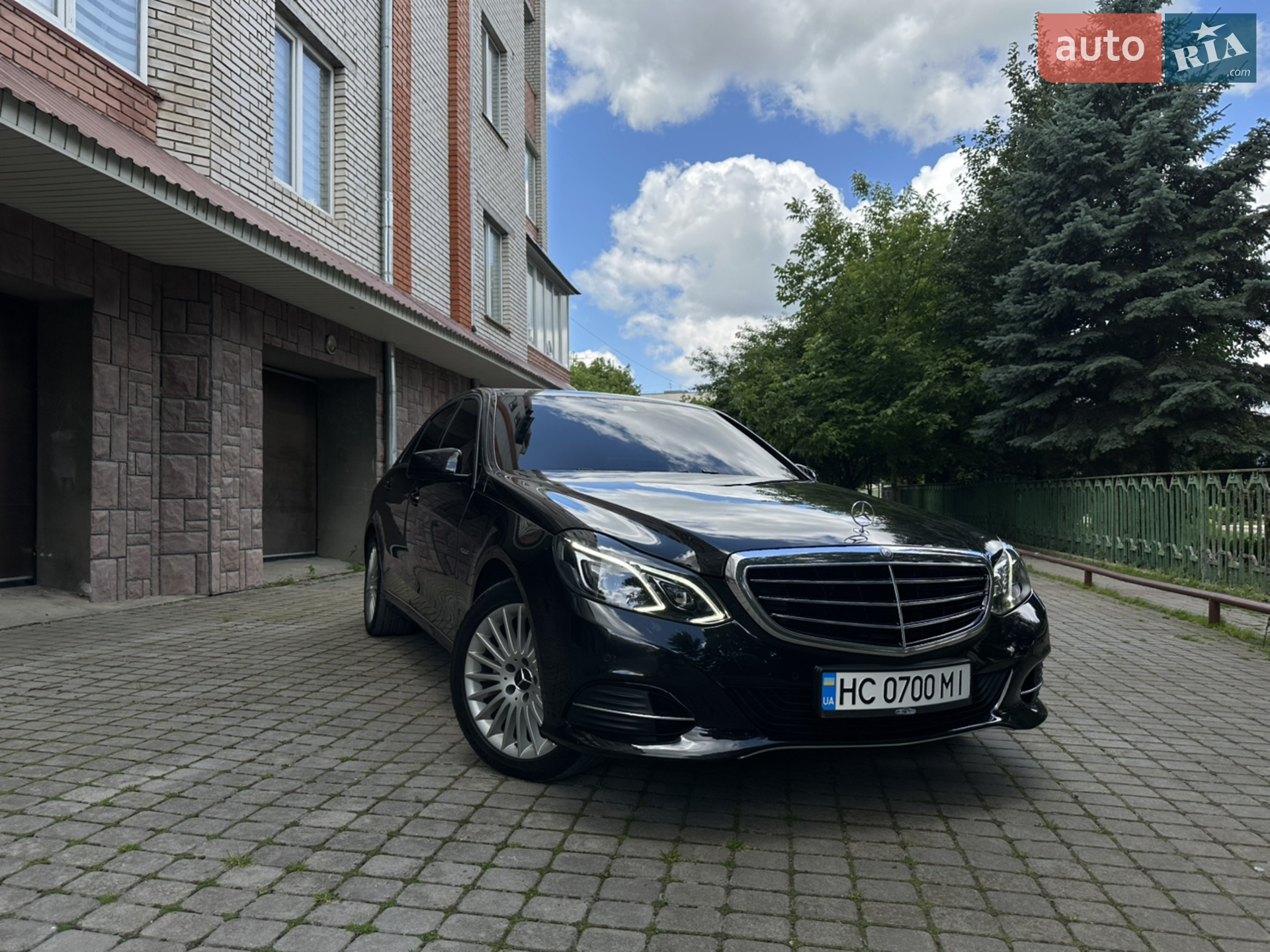 Mercedes-Benz E-Class, 2015