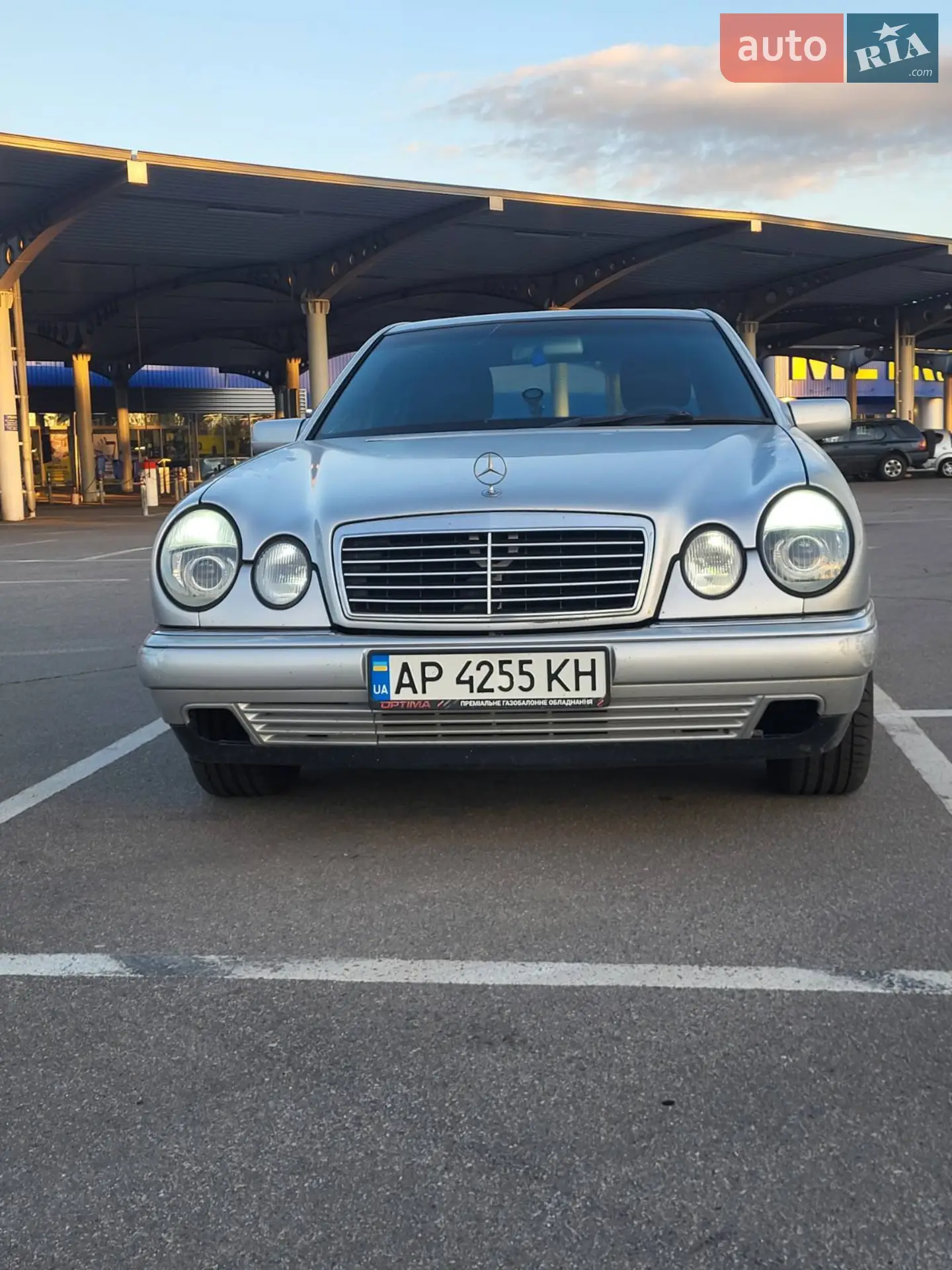 Mercedes-Benz E-Class, 1998