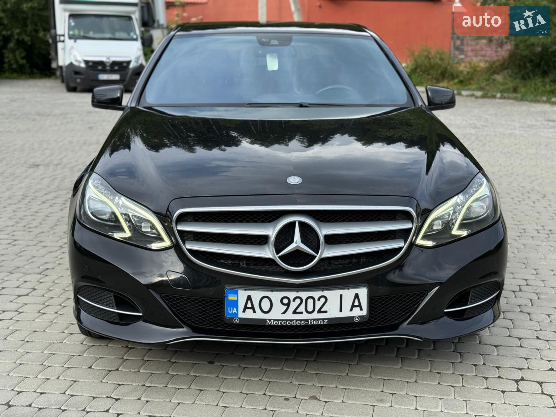 Mercedes-Benz E-Class, 2013