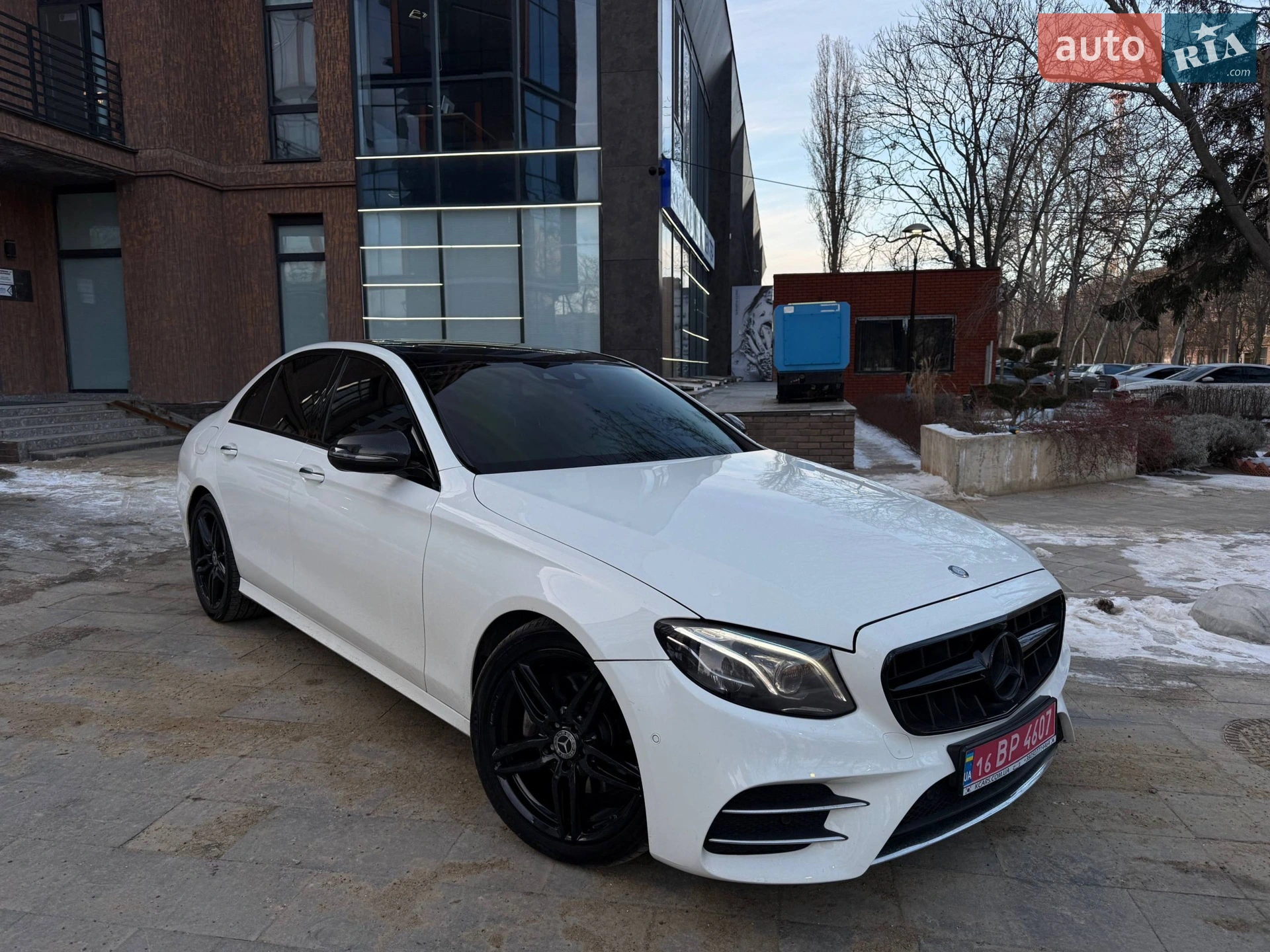 Mercedes-Benz E-Class, 2016