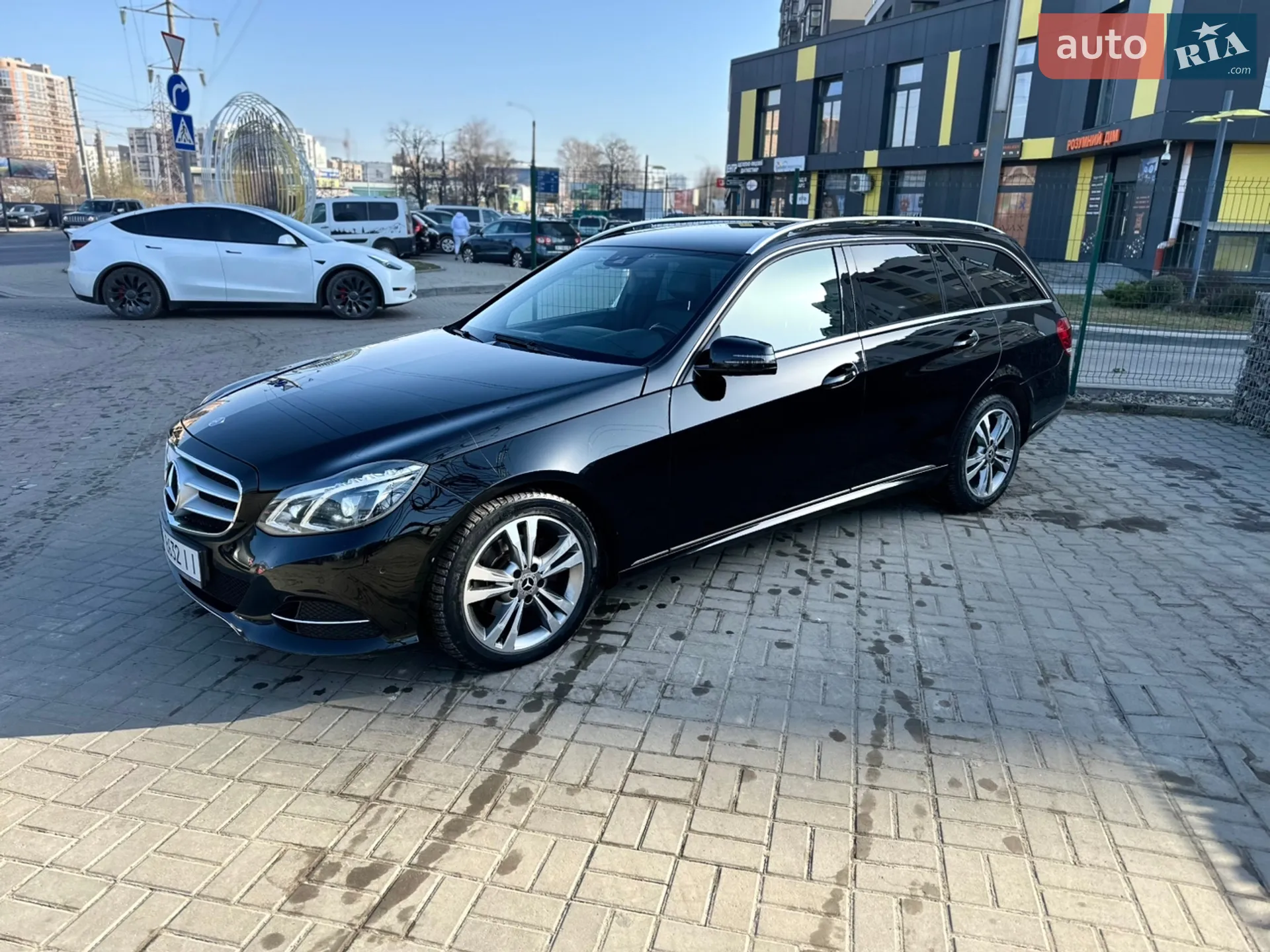 Mercedes-Benz E-Class, 2013