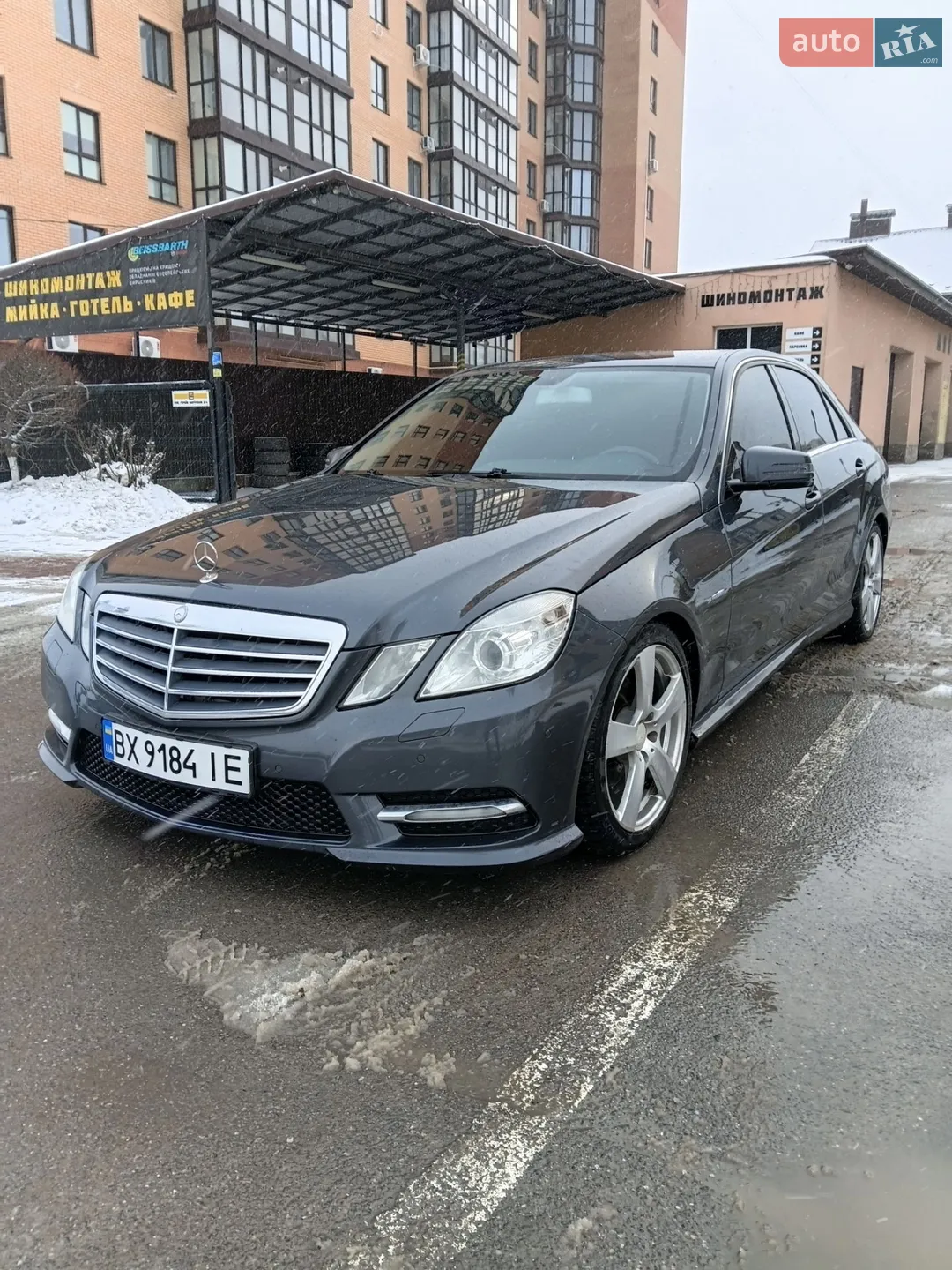 Mercedes-Benz E-Class, 2012