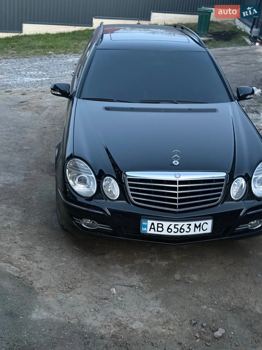 Mercedes-Benz E-Class, 2005