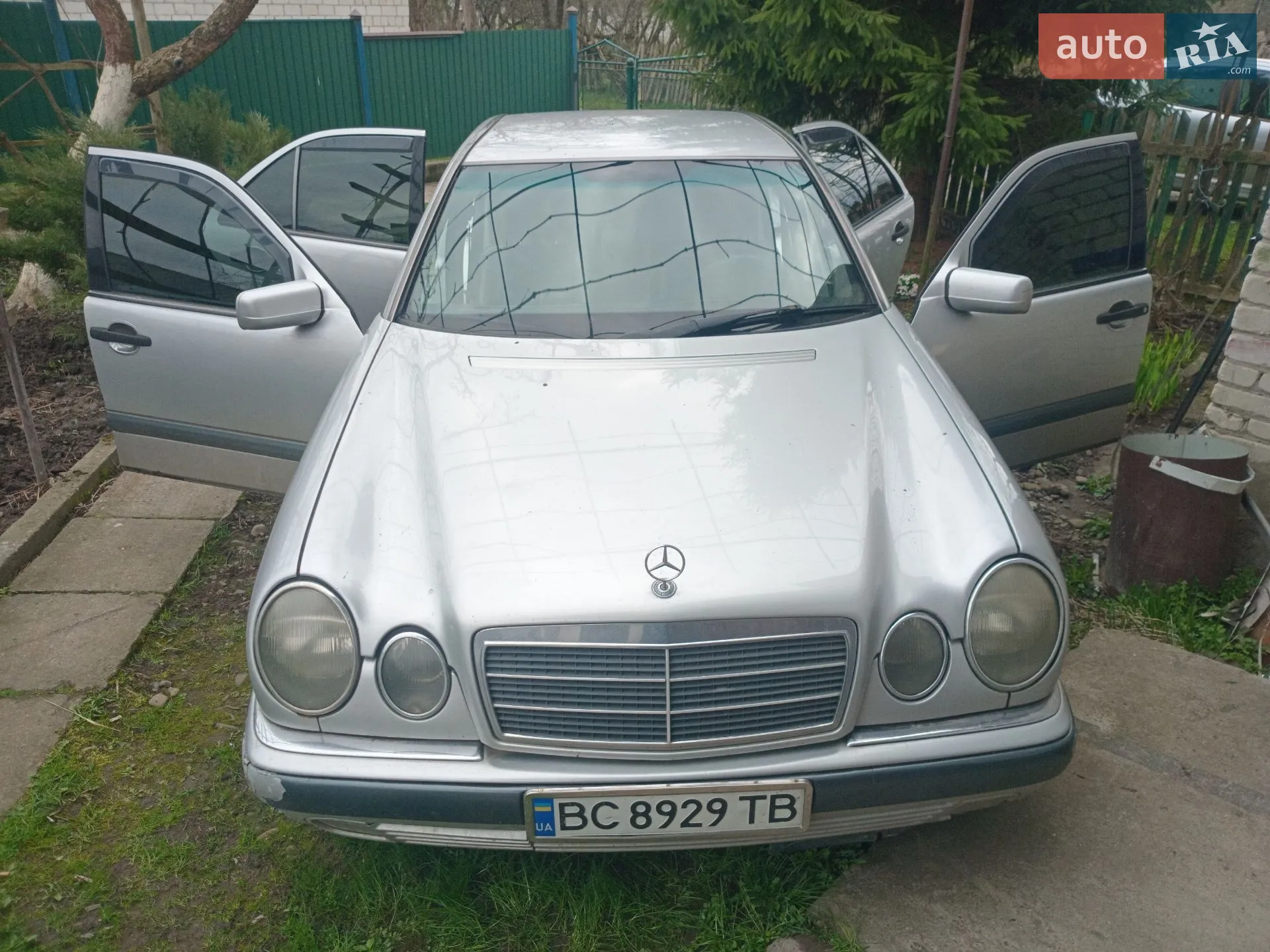 Mercedes-Benz E-Class, 1998