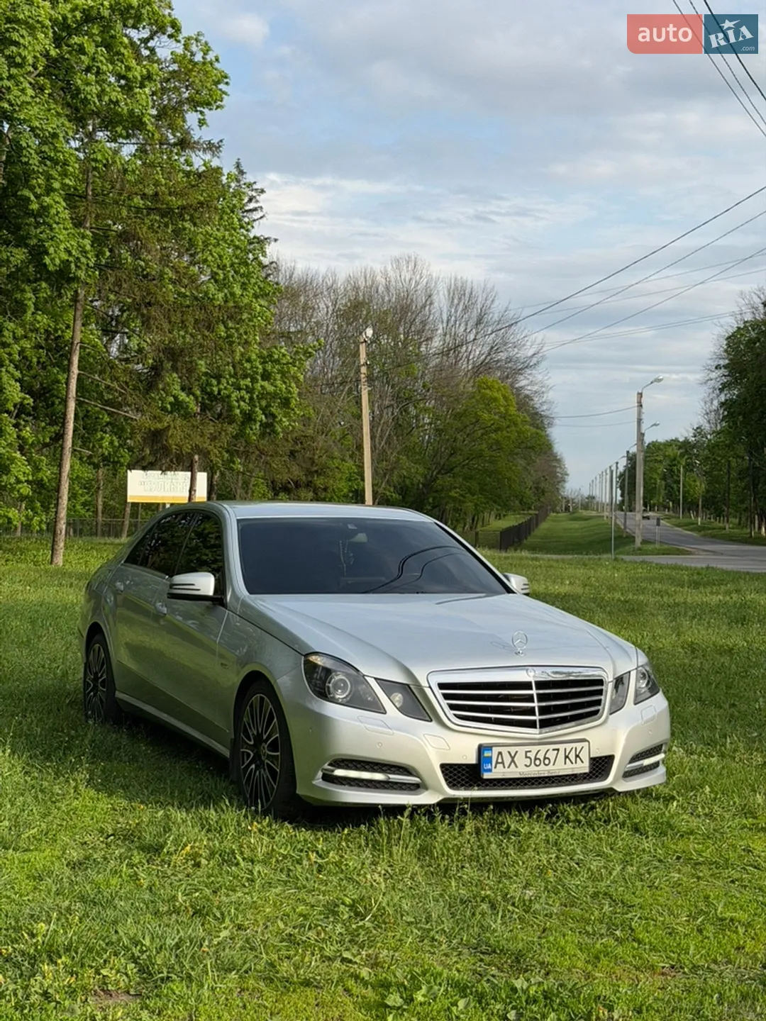 Mercedes-Benz E-Class, 2011