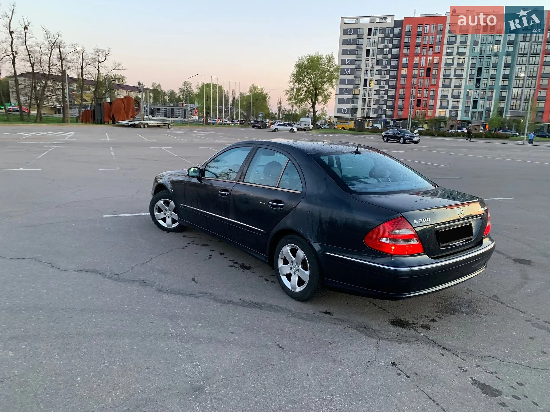 Mercedes-Benz E-Class, 2004