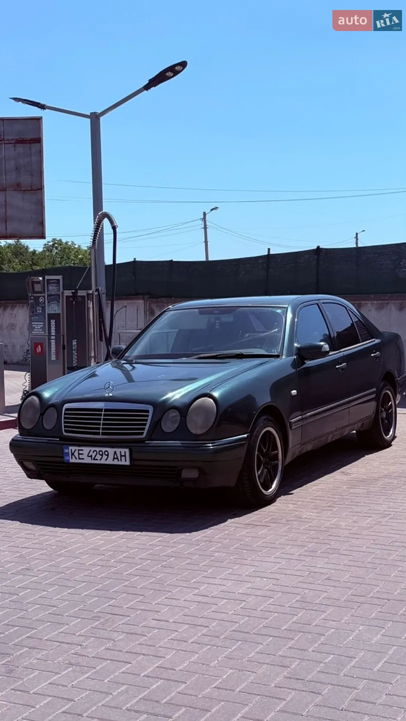 Mercedes-Benz E-Class, 1997