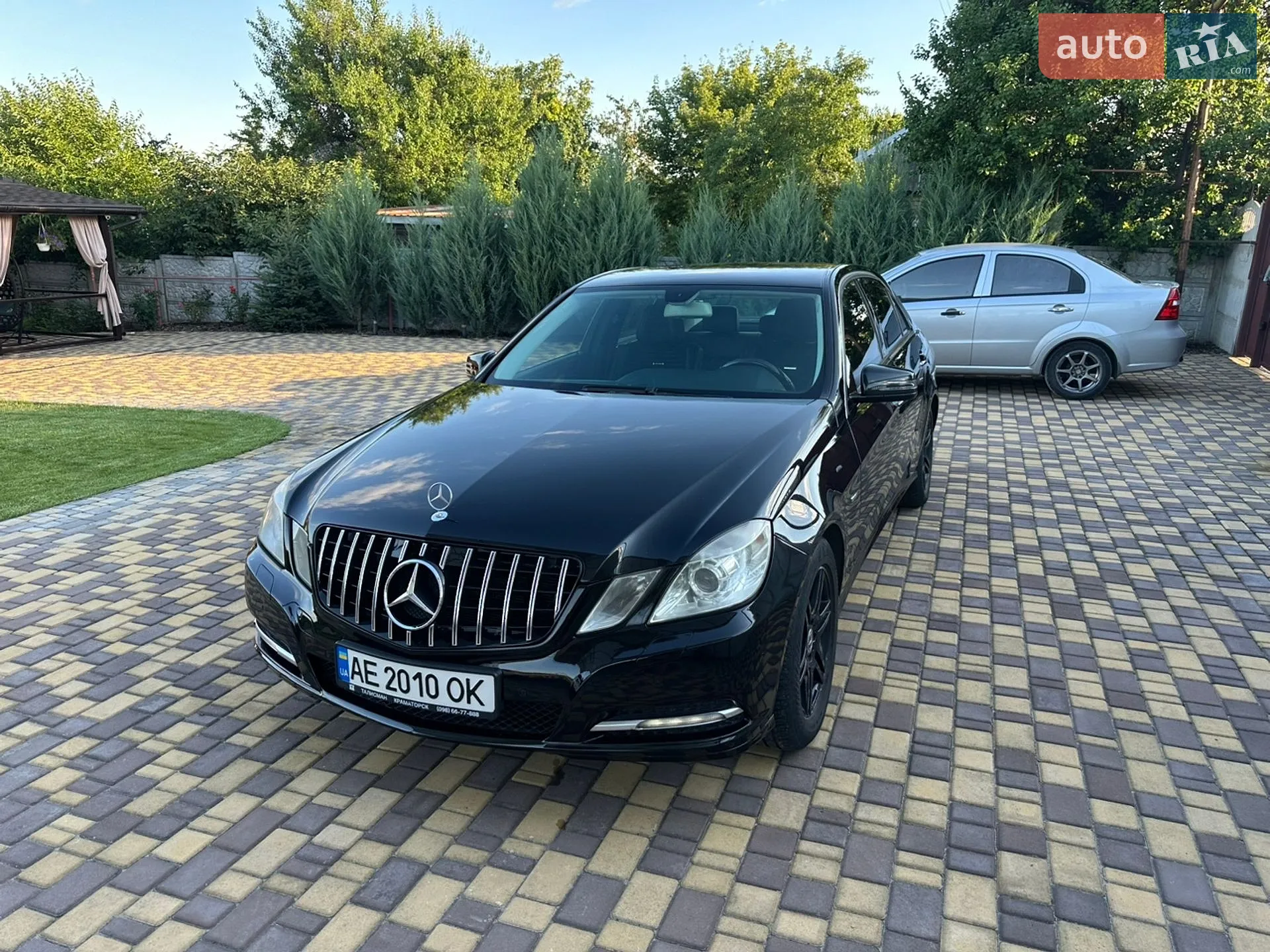 Mercedes-Benz E-Class, 2011