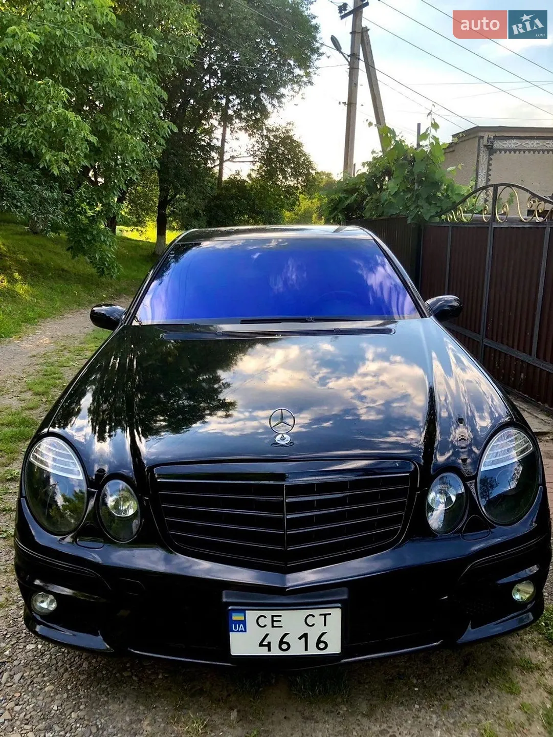 Mercedes-Benz E-Class, 2004