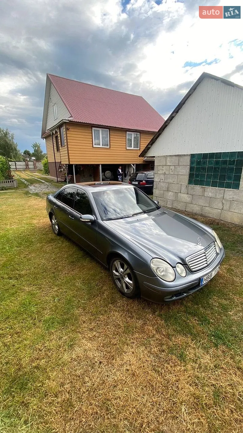 Mercedes-Benz E-Class, 2004