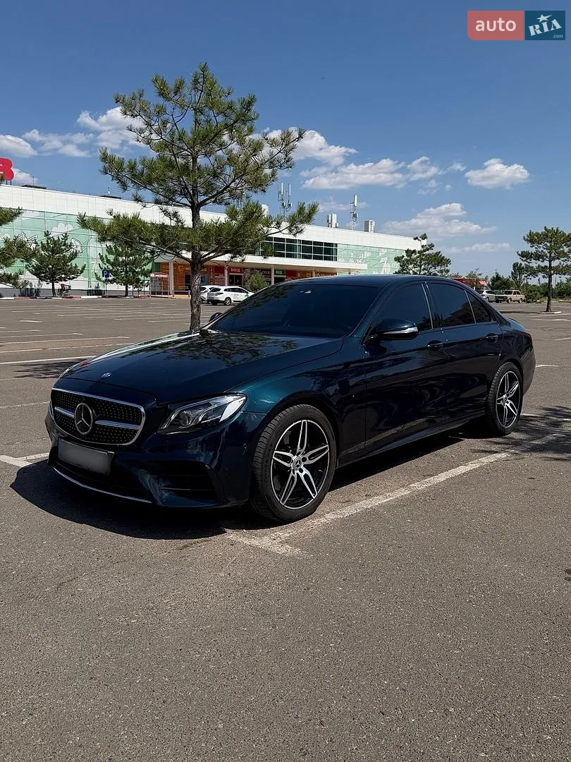 Mercedes-Benz E-Class, 2016