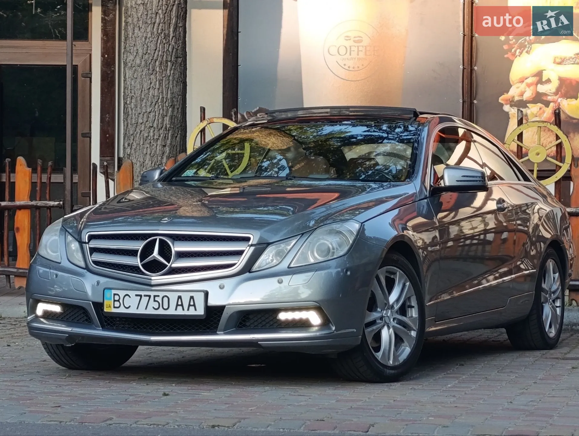 Mercedes-Benz E-Class, 2010