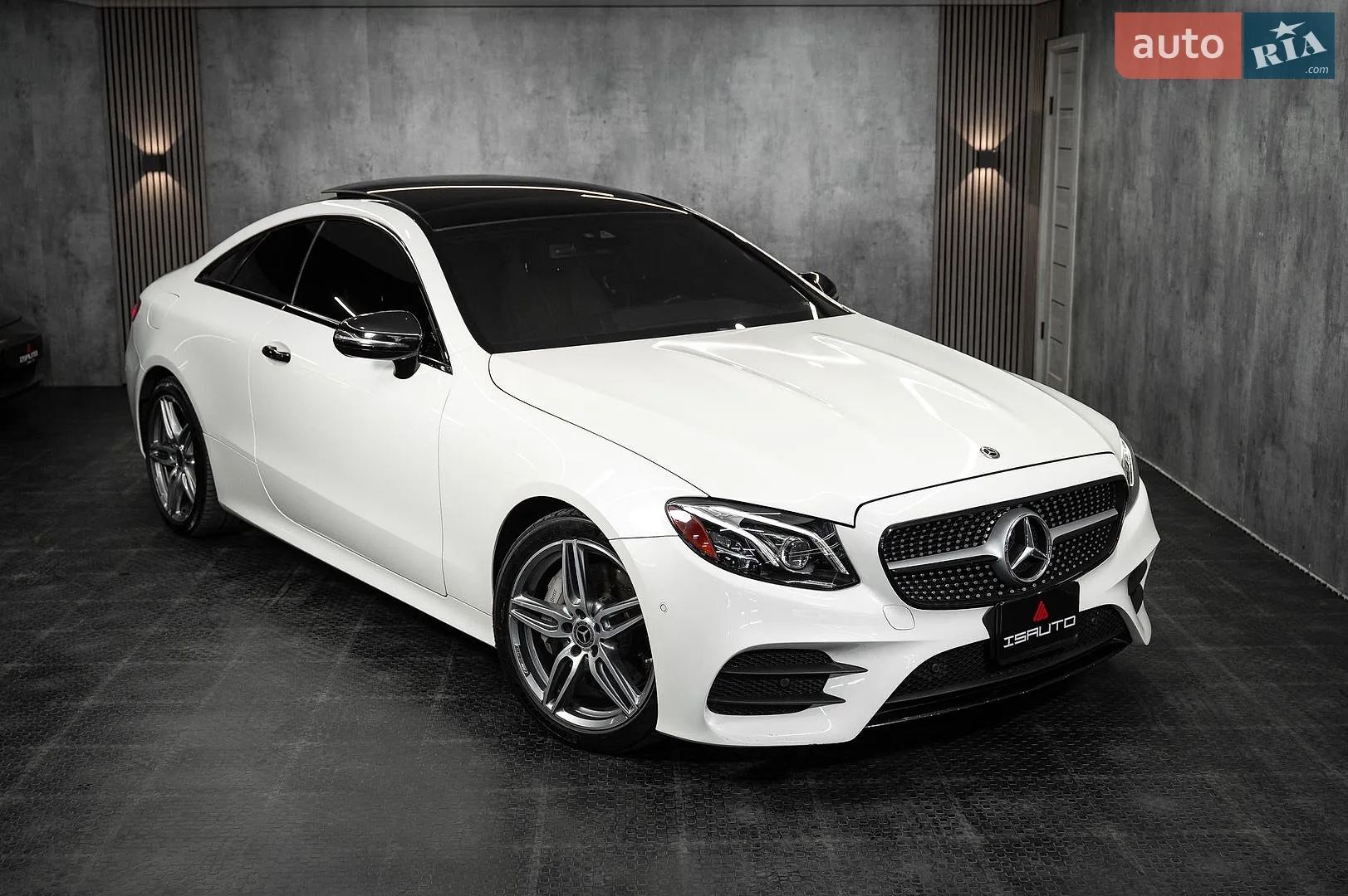 Mercedes-Benz E-Class, 2017