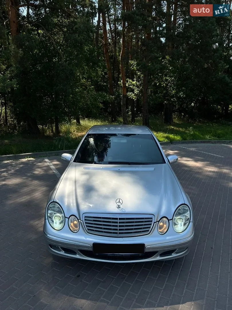 Mercedes-Benz E-Class, 2002