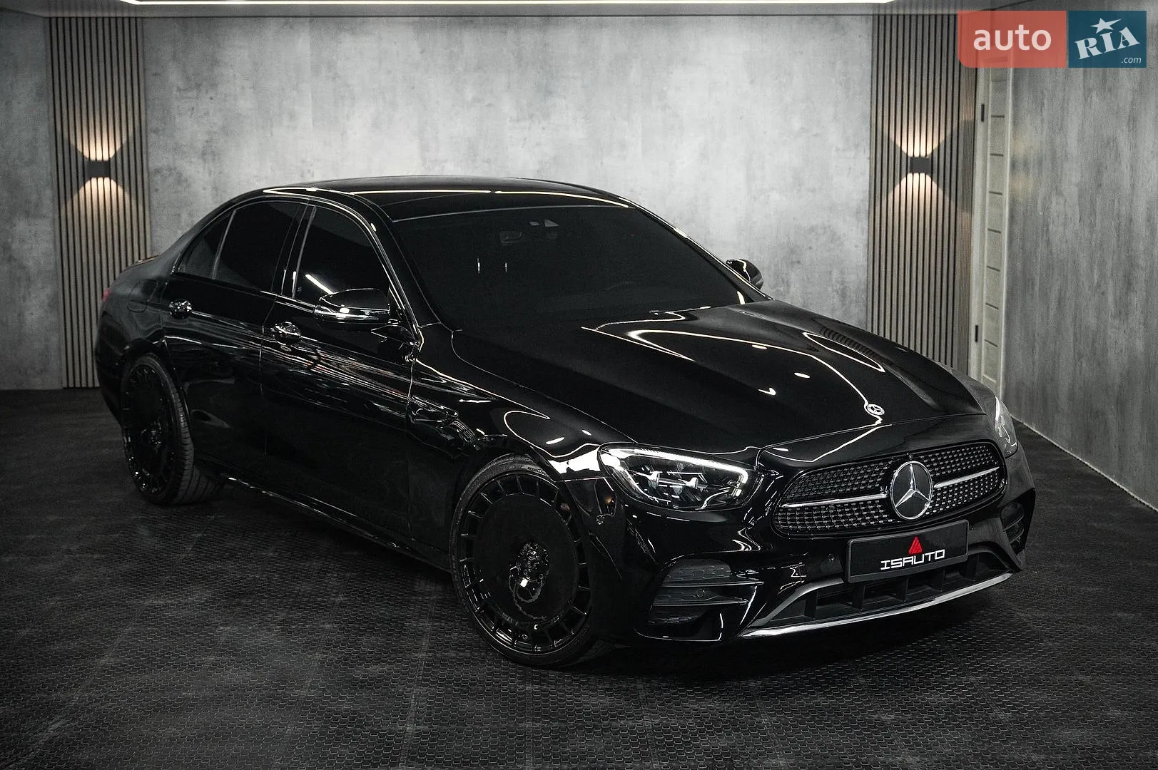 Mercedes-Benz E-Class, 2022