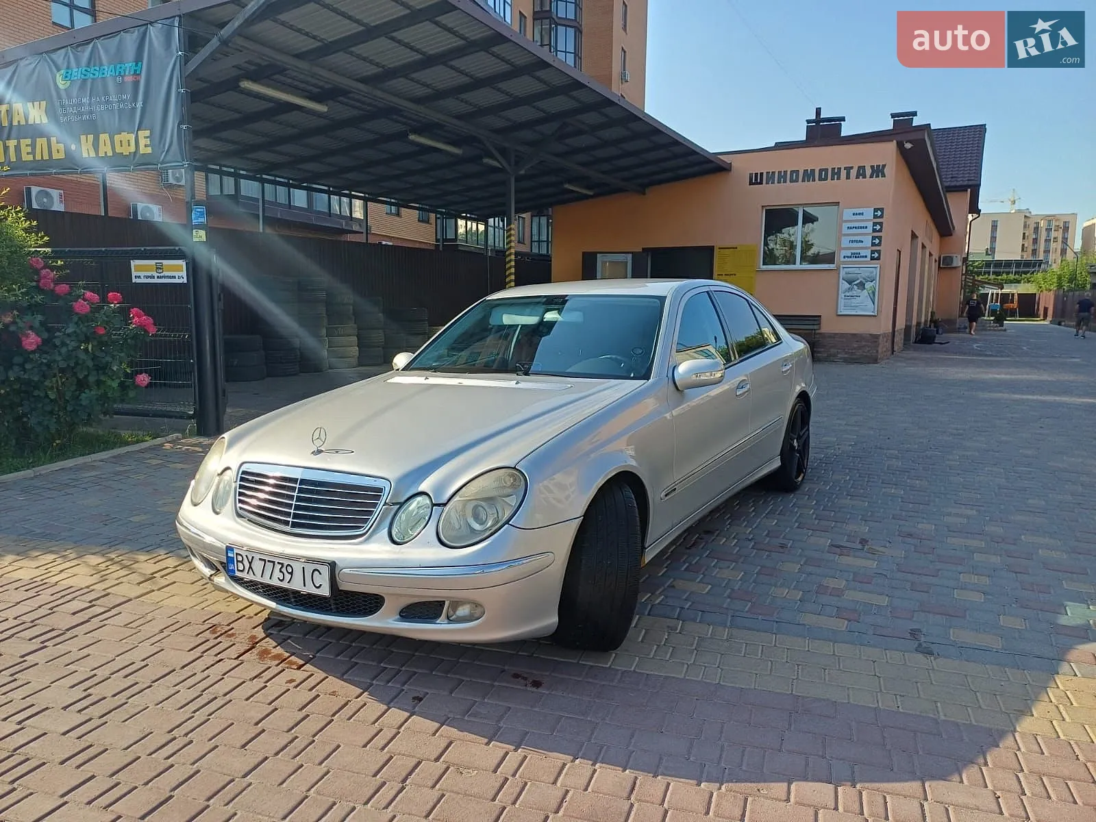 Mercedes-Benz E-Class, 2002