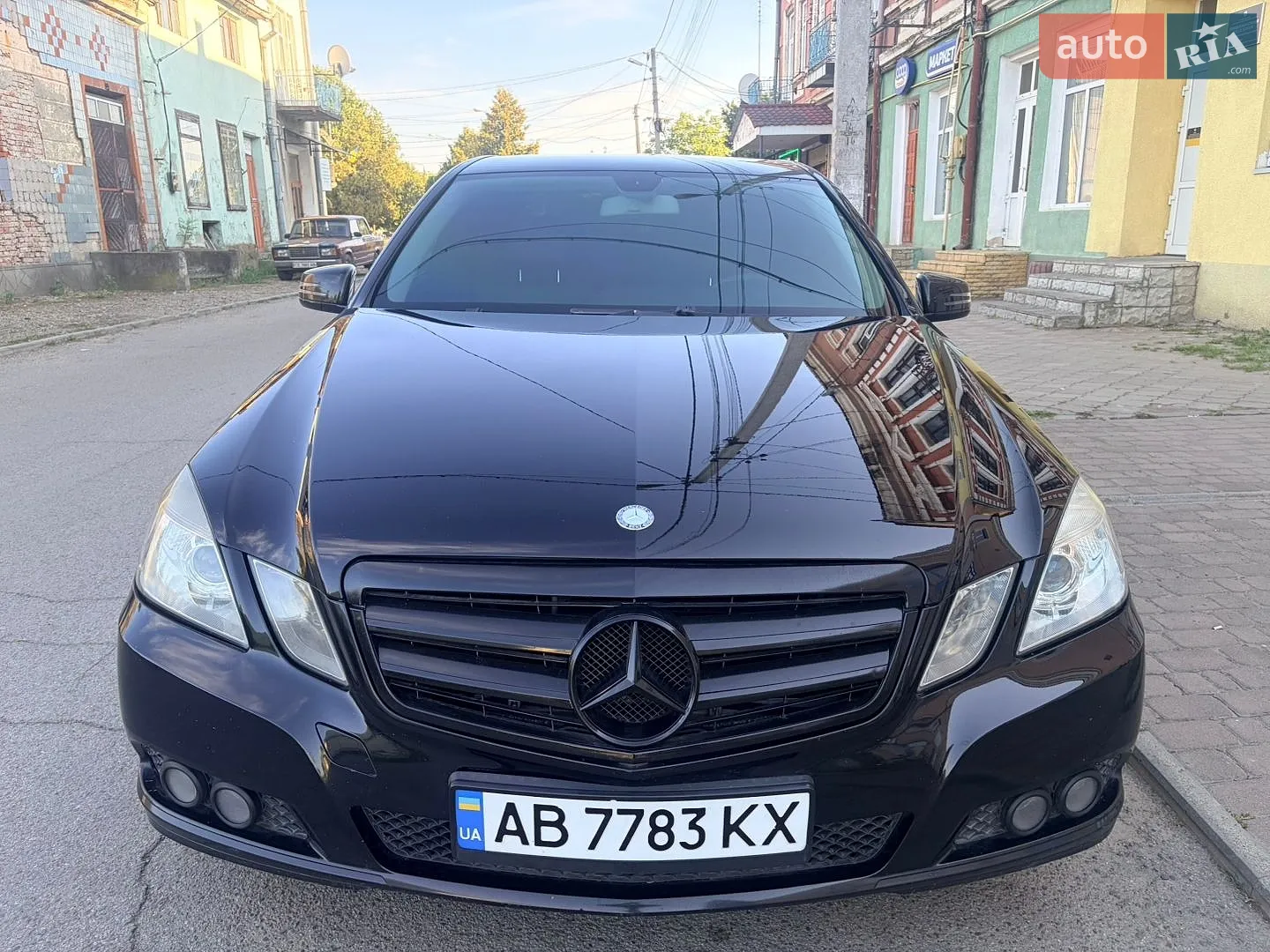 Mercedes-Benz E-Class, 2010