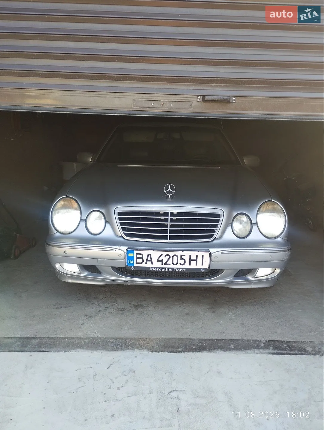 Mercedes-Benz E-Class, 2001
