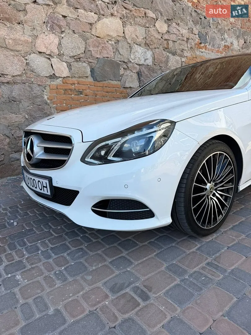 Mercedes-Benz E-Class, 2015
