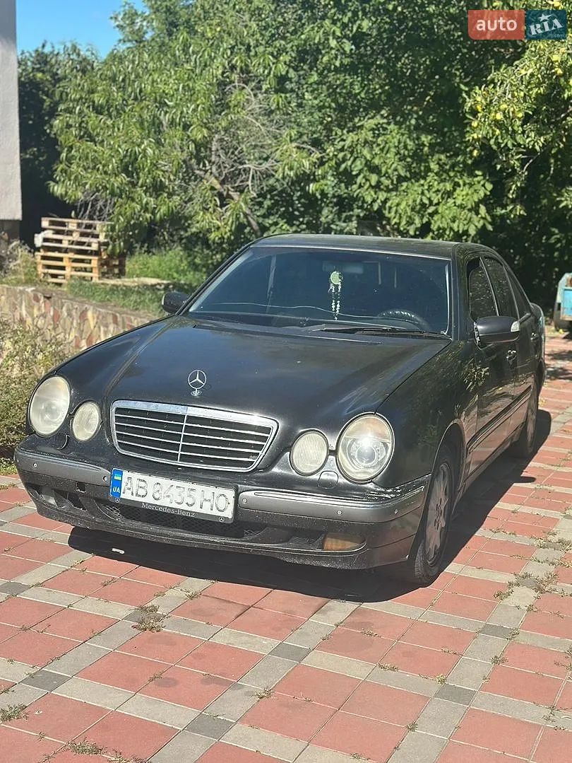 Mercedes-Benz E-Class, 2001
