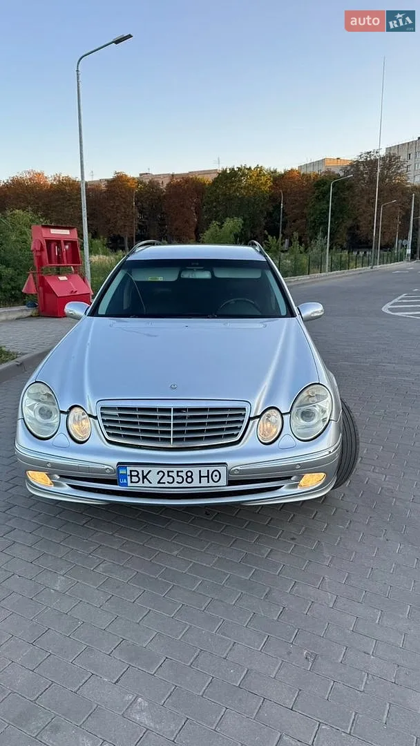Mercedes-Benz E-Class, 2004