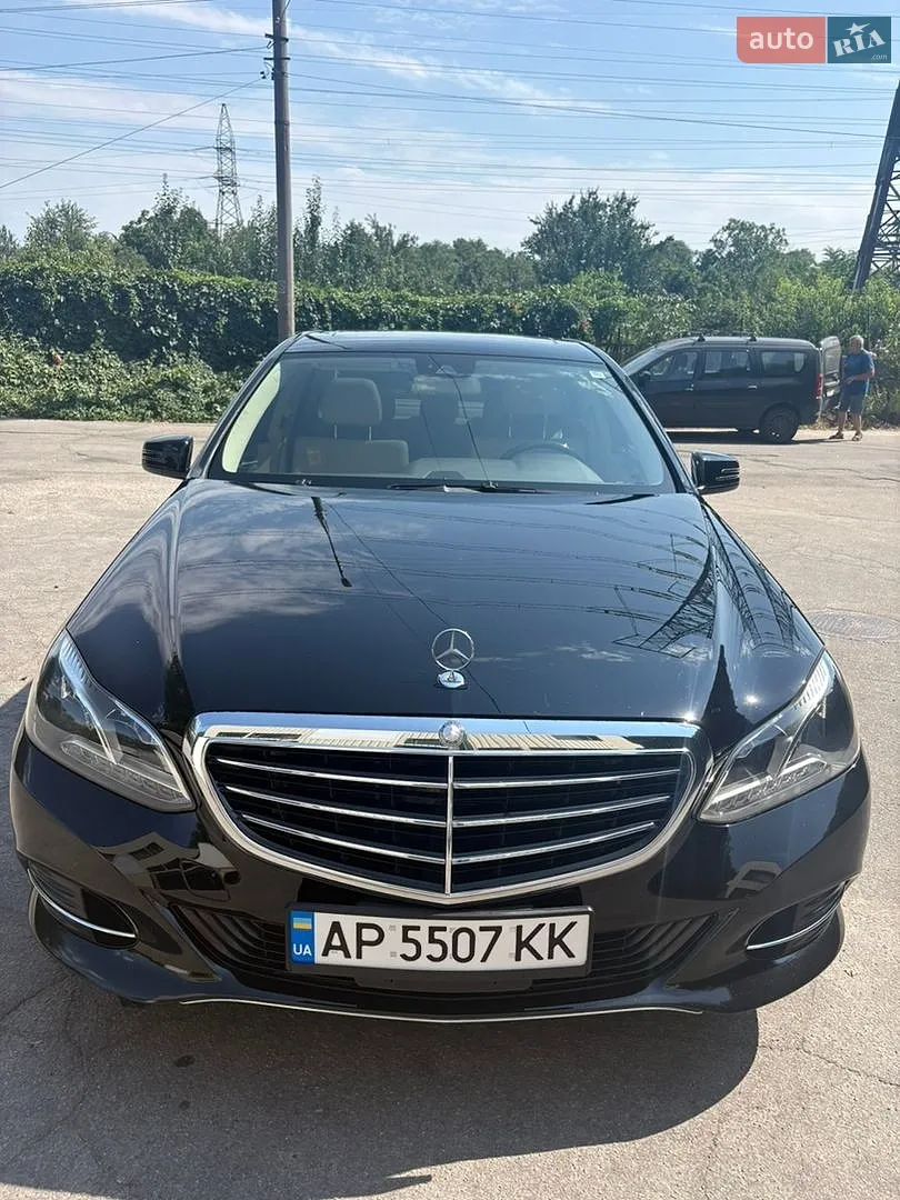Mercedes-Benz E-Class, 2013