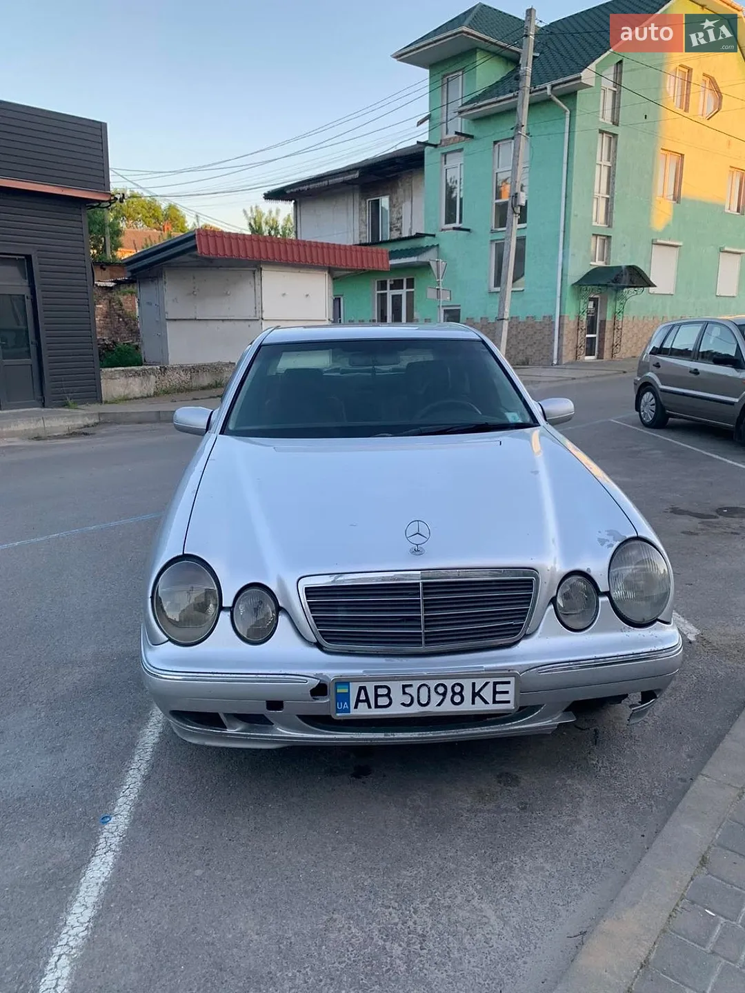 Mercedes-Benz E-Class, 2002