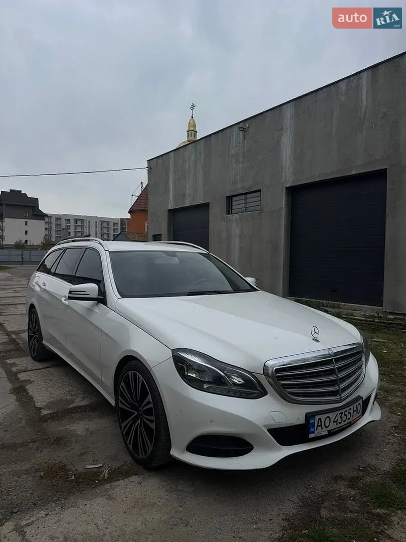Mercedes-Benz E-Class, 2015