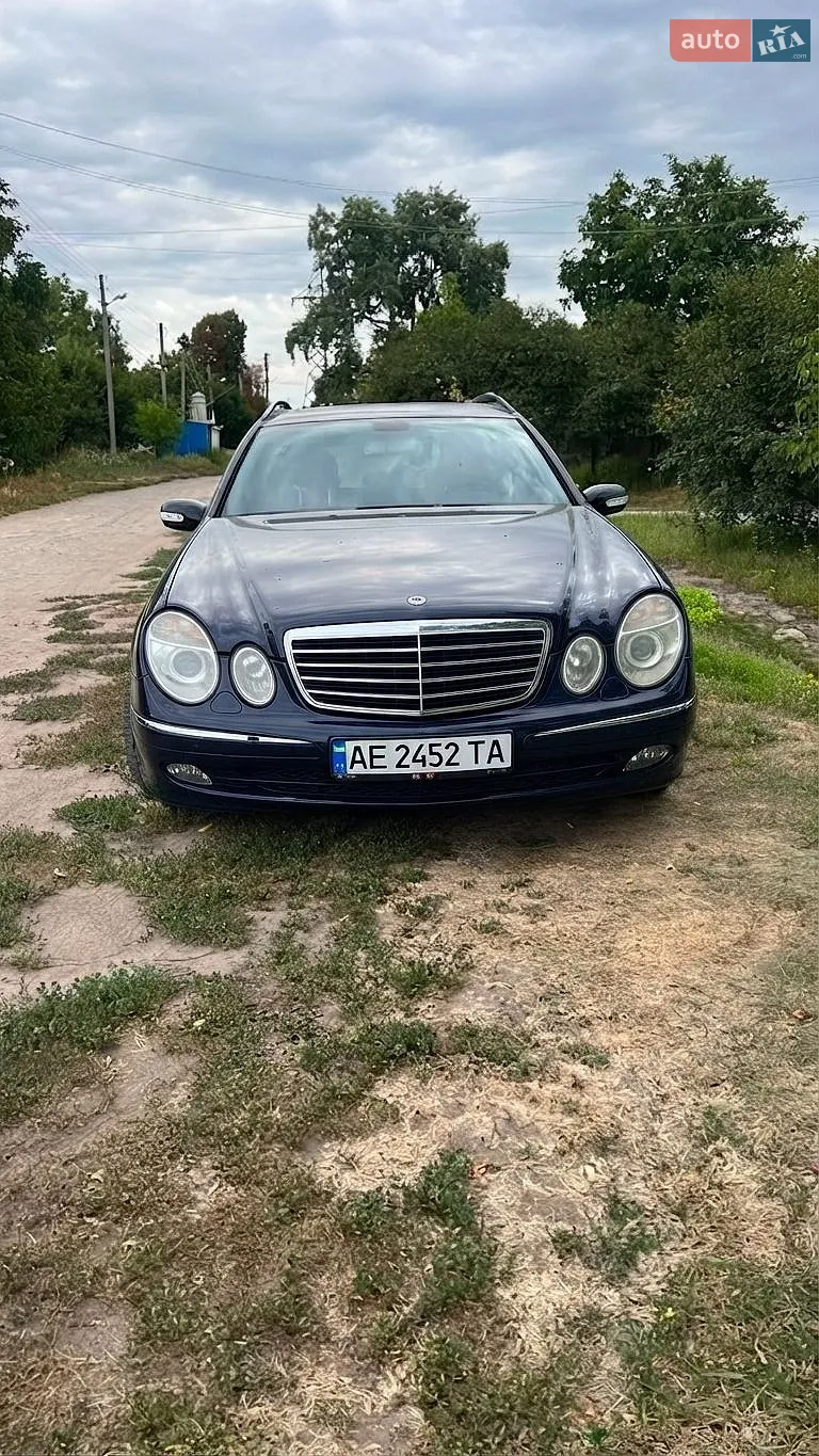 Mercedes-Benz E-Class, 2004