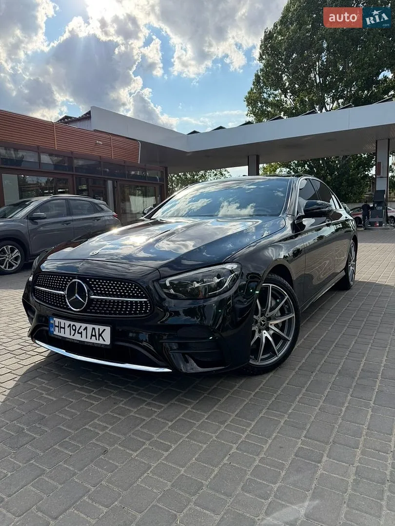 Mercedes-Benz E-Class, 2023