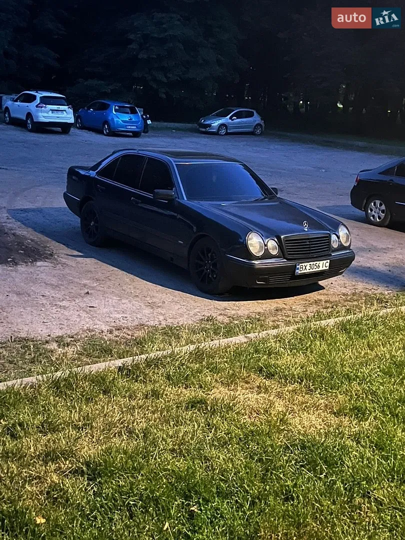 Mercedes-Benz E-Class, 1996