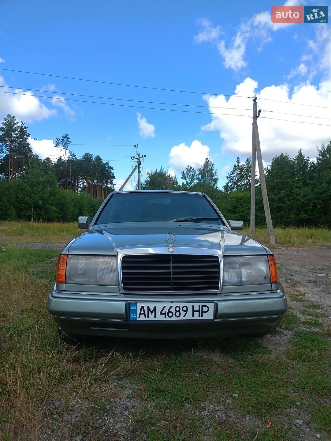 Mercedes-Benz E-Class, 1989