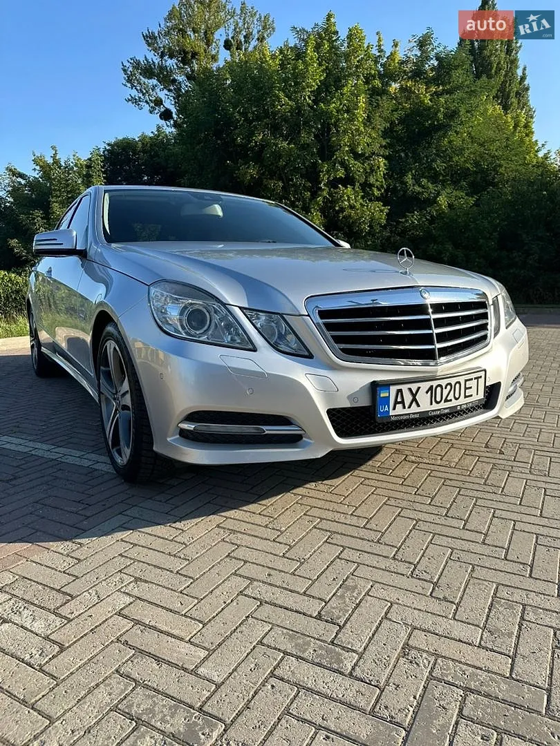 Mercedes-Benz E-Class, 2011