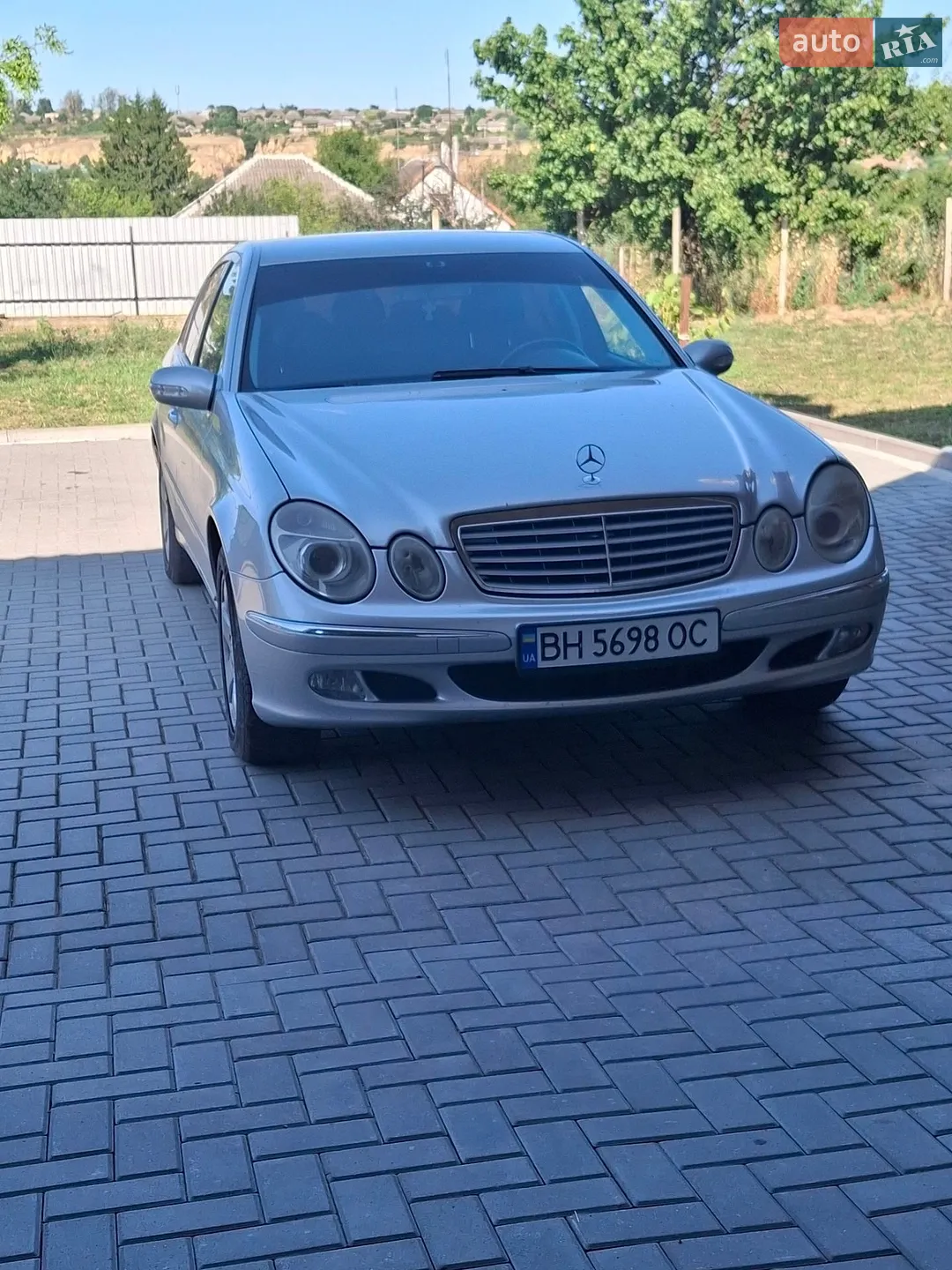 Mercedes-Benz E-Class, 2002