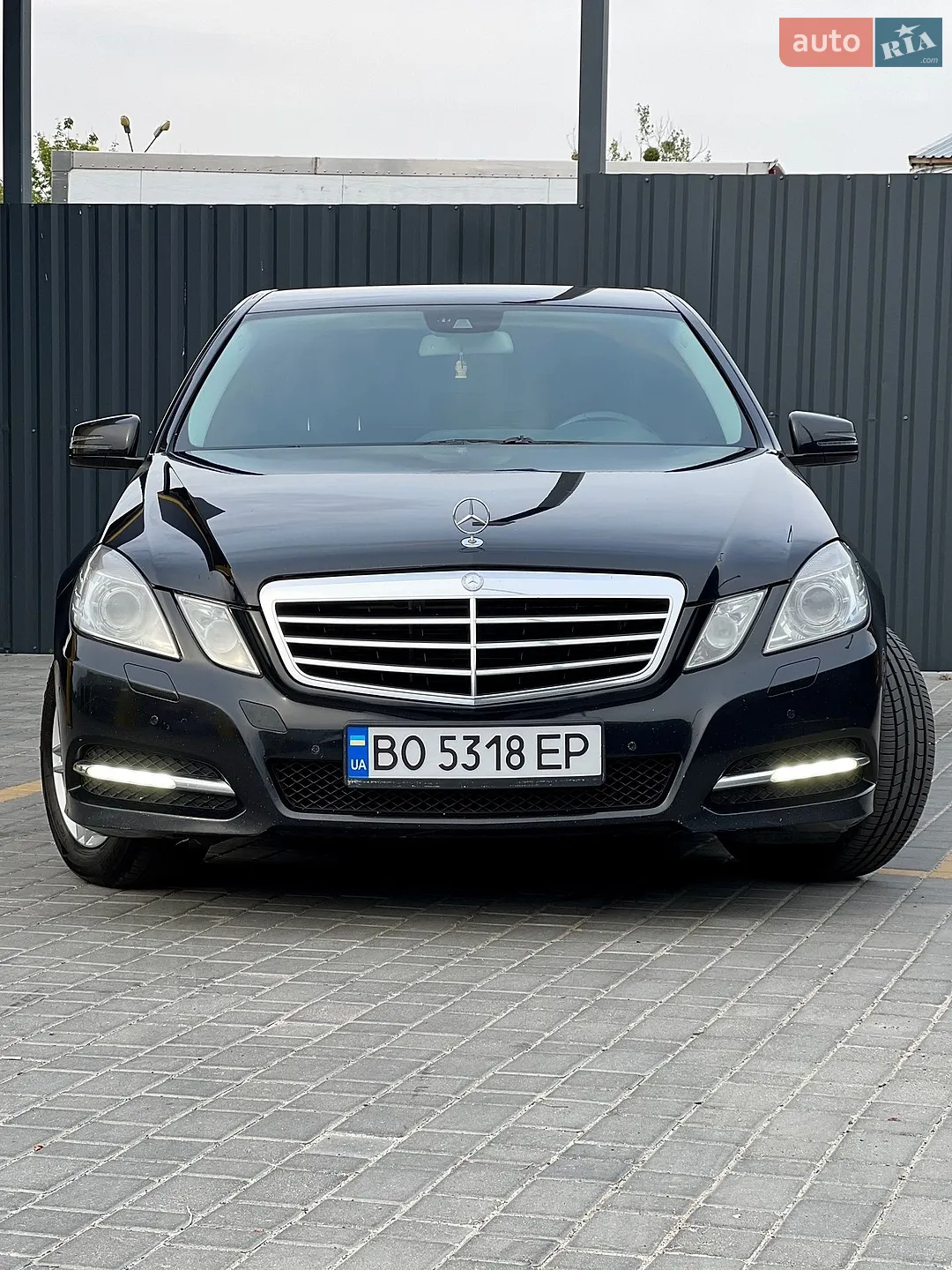 Mercedes-Benz E-Class, 2011