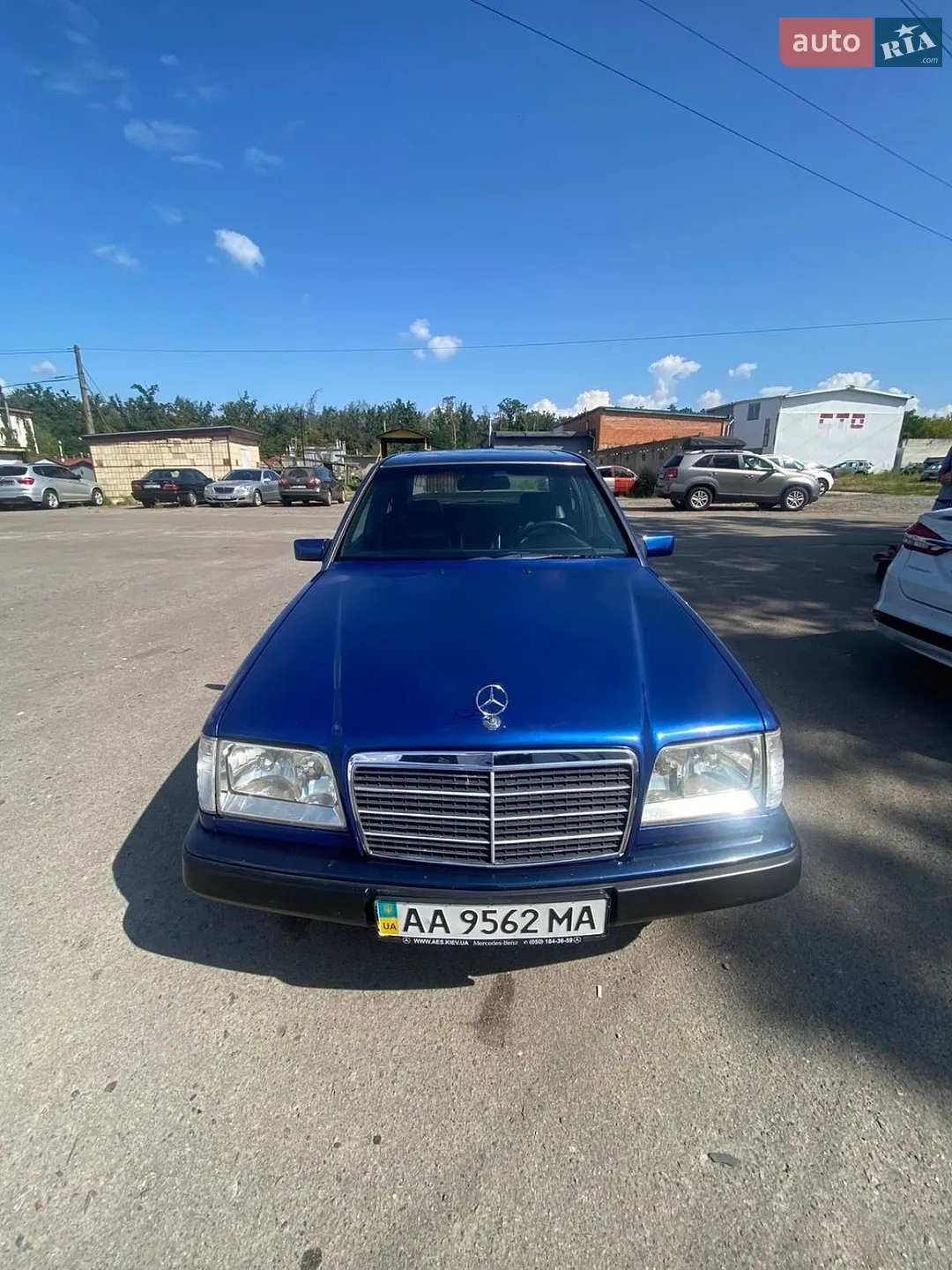 Mercedes-Benz E-Class, 1986
