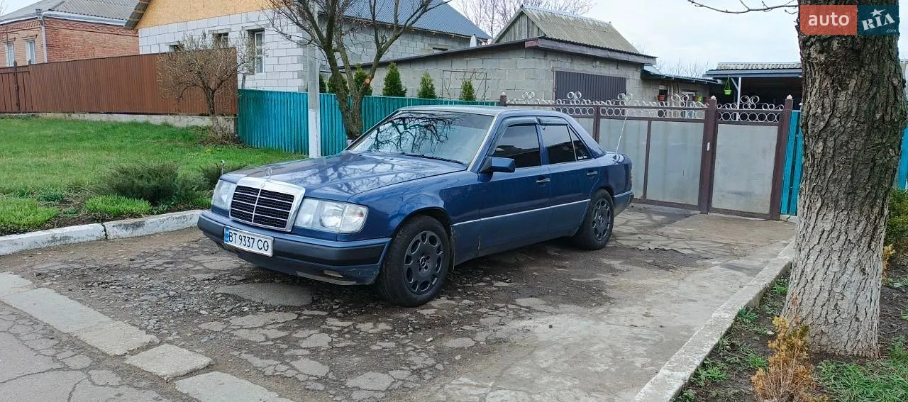 Mercedes-Benz E-Class, 1990