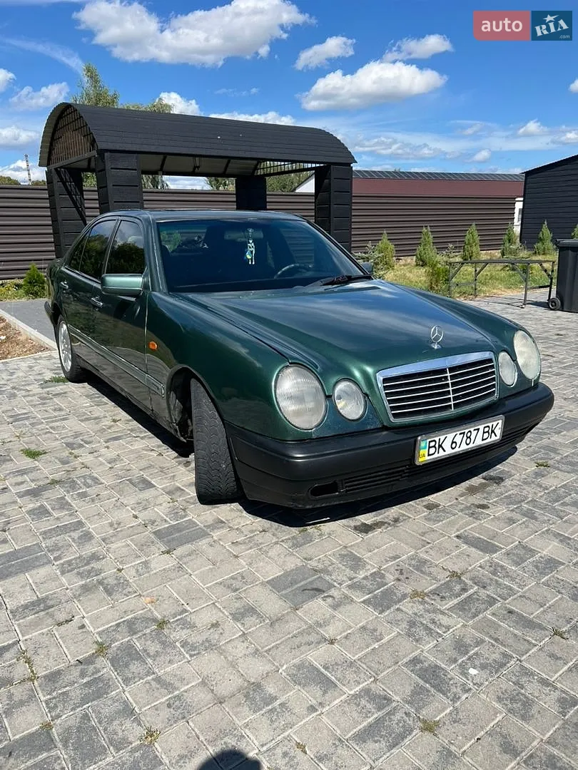 Mercedes-Benz E-Class, 1996