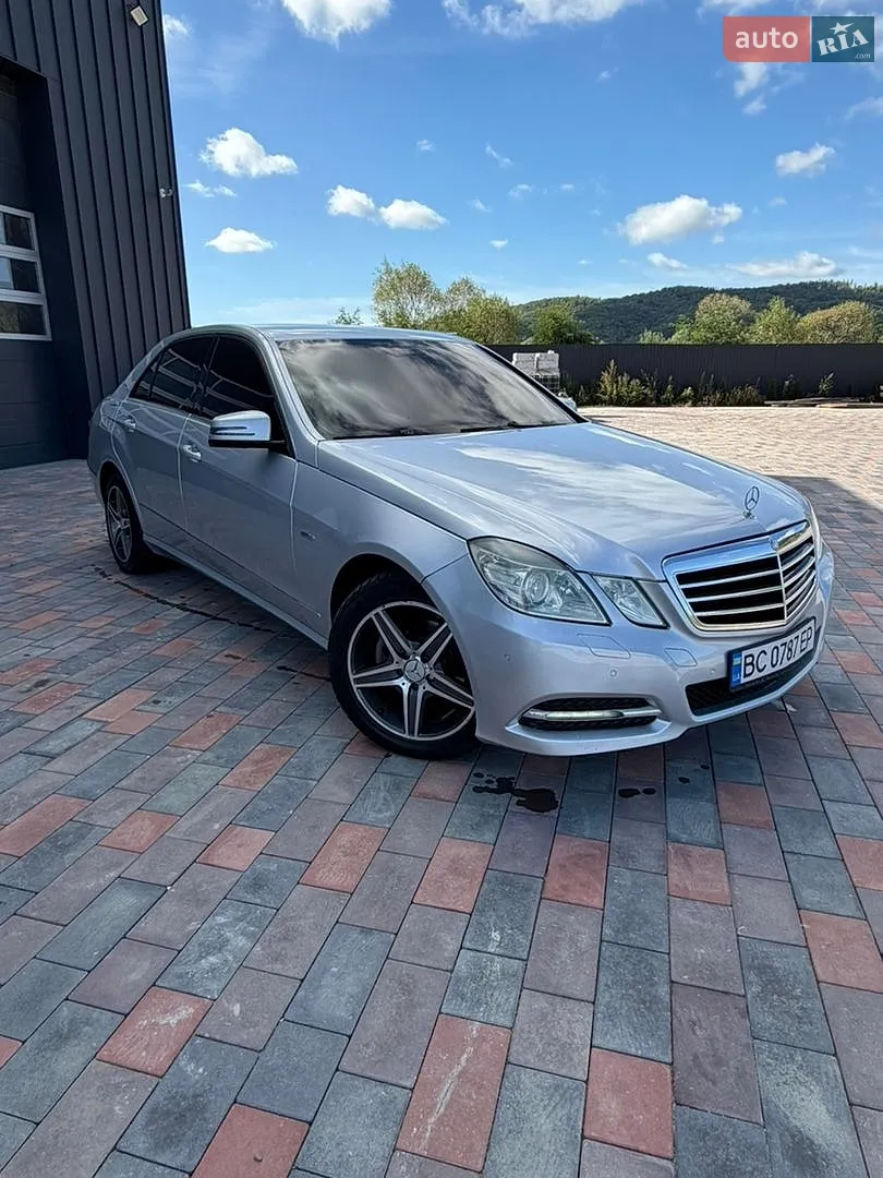 Mercedes-Benz E-Class, 2012