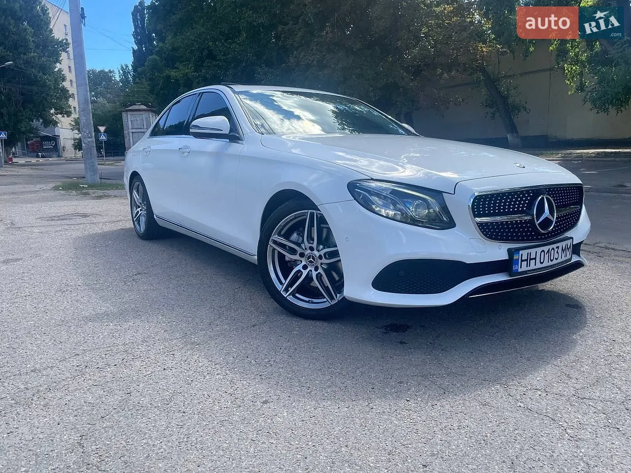 Mercedes-Benz E-Class, 2016