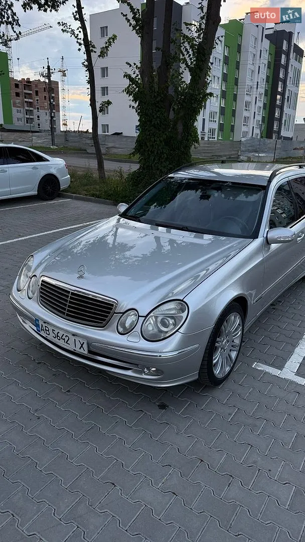 Mercedes-Benz E-Class, 2004