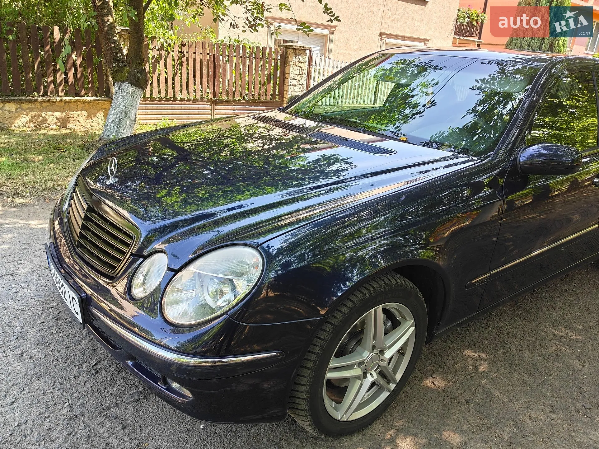 Mercedes-Benz E-Class, 2002