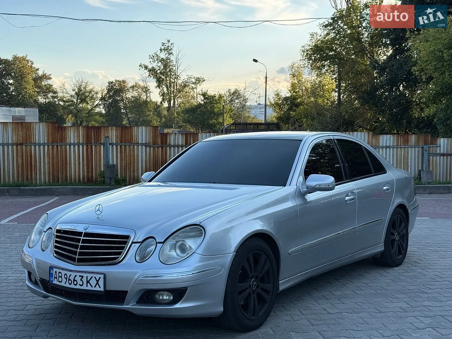 Mercedes-Benz E-Class, 2008