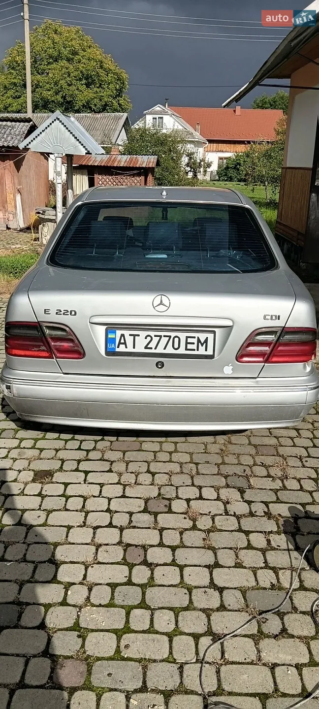 Mercedes-Benz E-Class, 2001