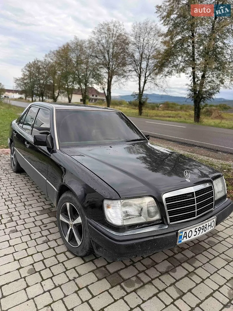 Mercedes-Benz E-Class, 1994