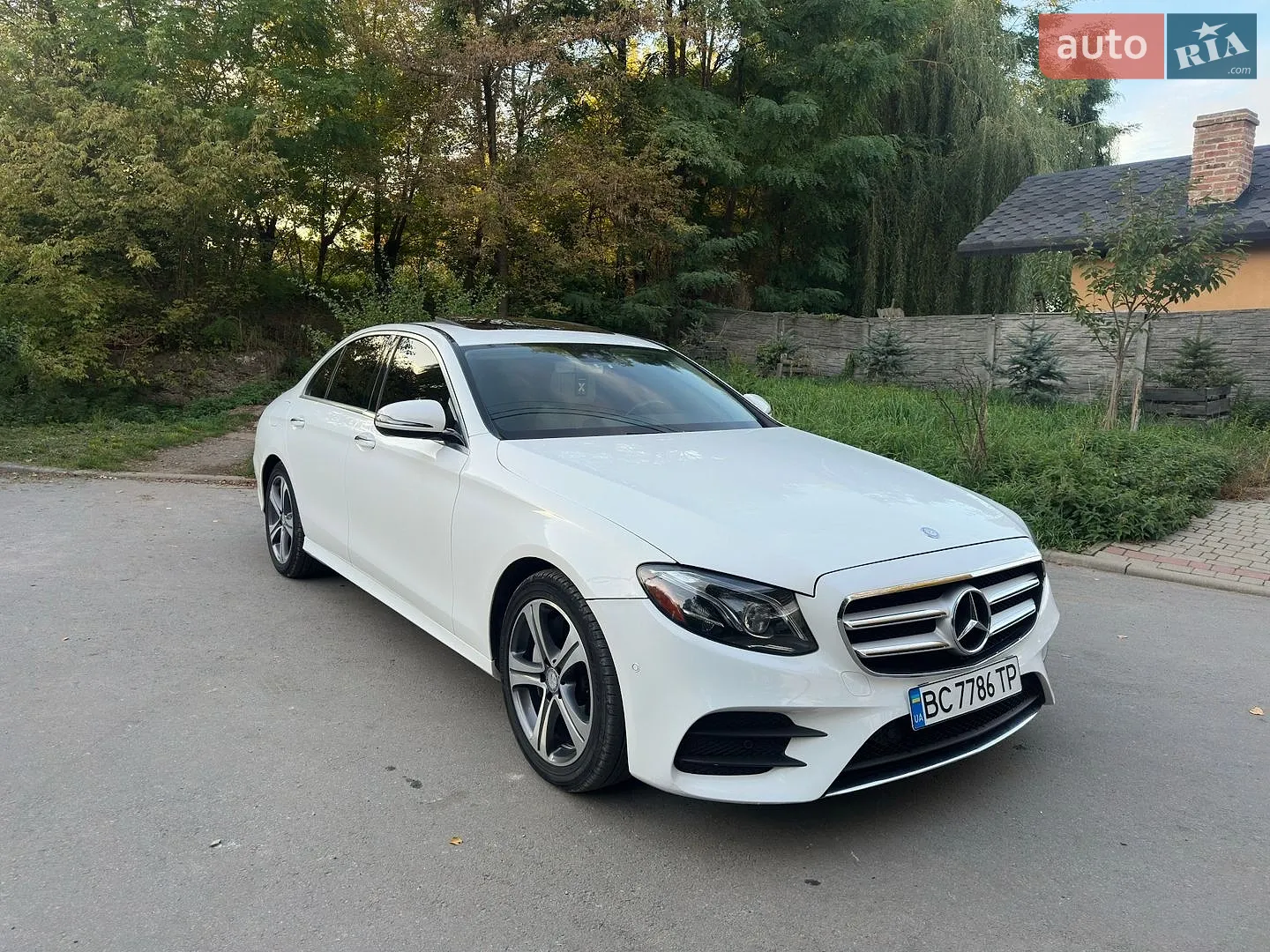 Mercedes-Benz E-Class, 2016