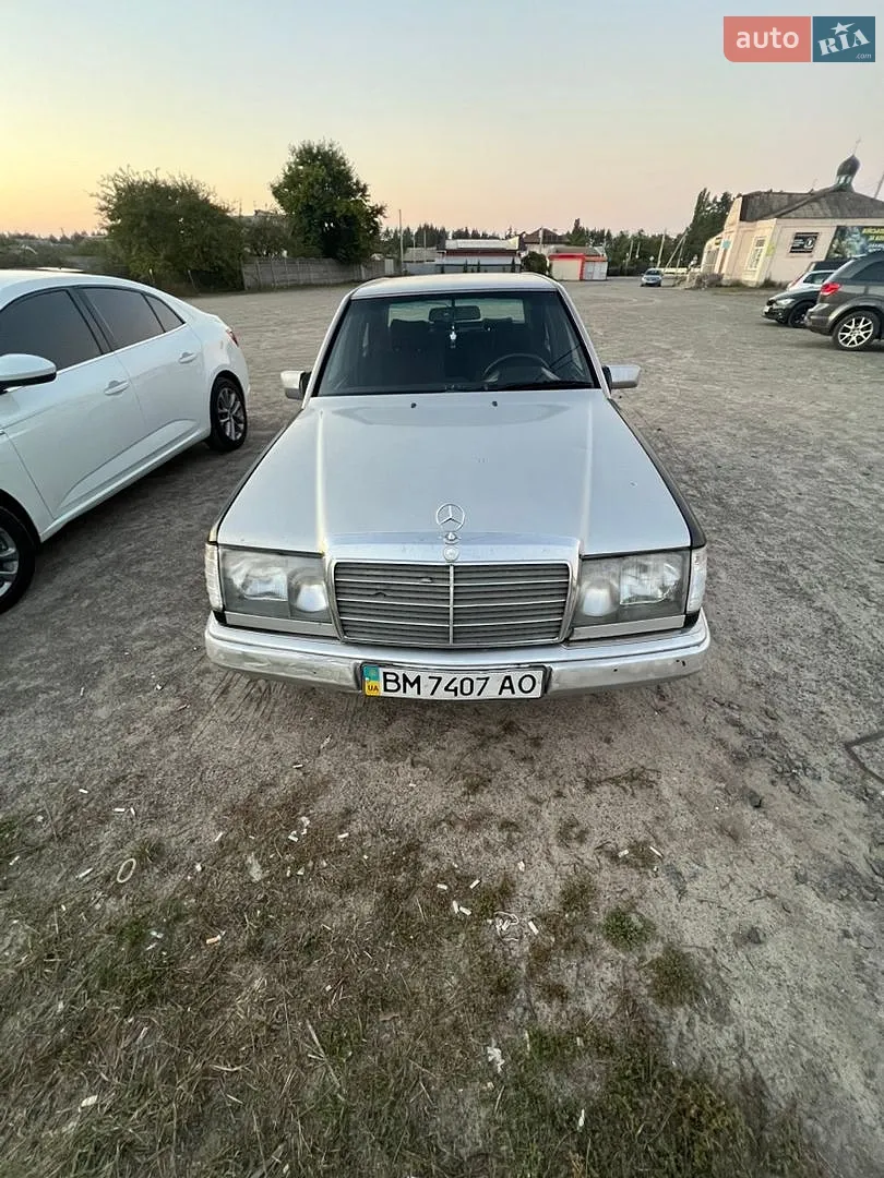 Mercedes-Benz E-Class, 1988