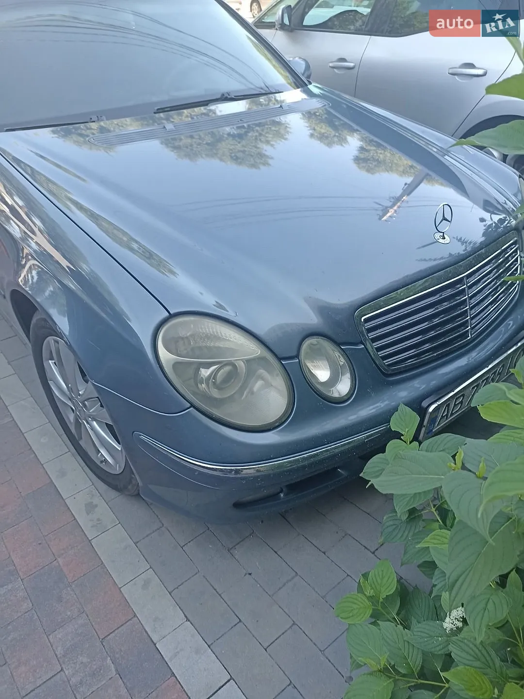 Mercedes-Benz E-Class, 2004