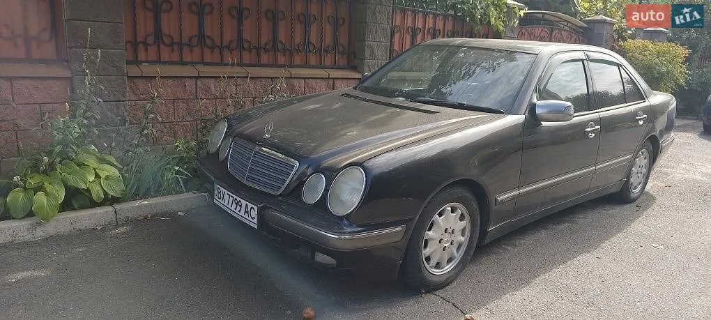 Mercedes-Benz E-Class, 1999