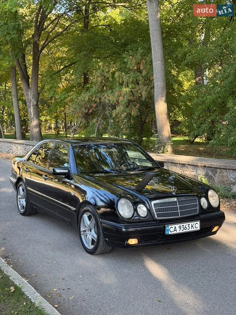 Mercedes-Benz E-Class, 1997